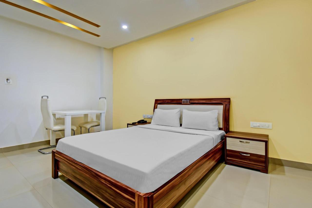 Rashi Comforts By Coastal Dine Hotell Dobbaspet Eksteriør bilde